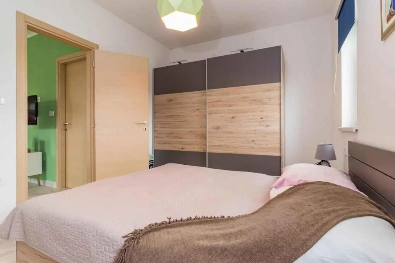 Holiday Home In Jakovici - Istrien 53392 Basici 0*,  Croatia